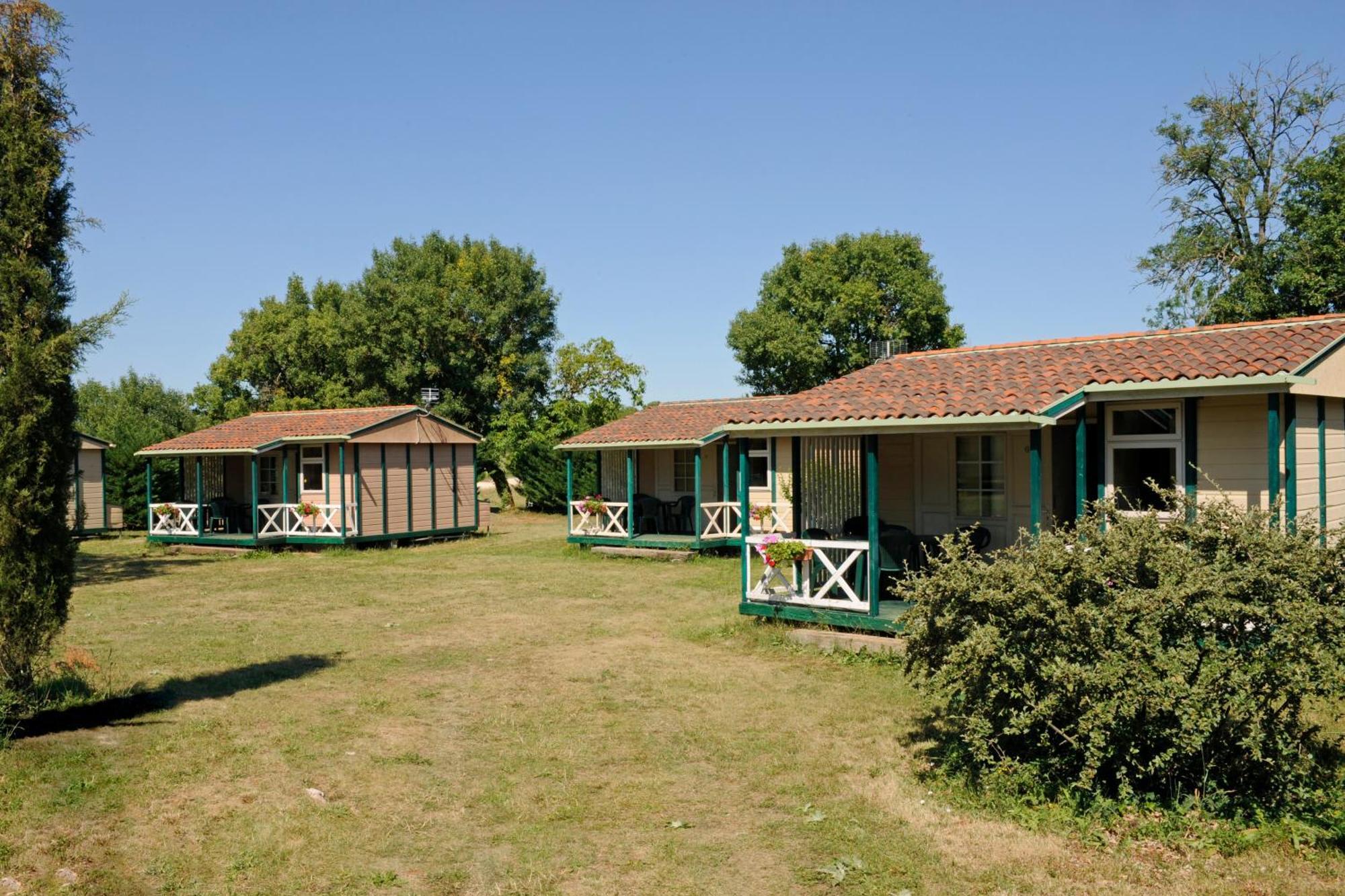 Village De Chalets De 로카마두르 외부 사진
